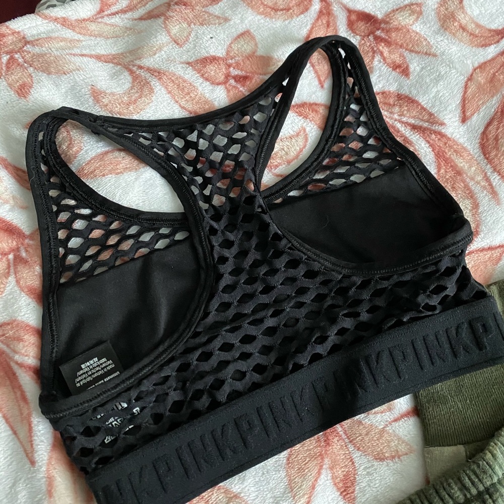 VS PINK Camo Sports Bra - Picture 4 of 5